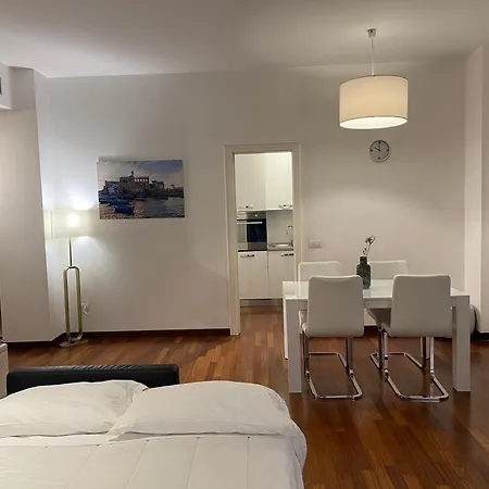 Berga Exclusive Apartment Bari